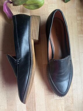 Indigo Black Leather Women's Loafers with Stacked Heel